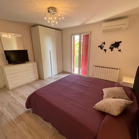 Reverso - Alloggi Con Solarium Vista Mare Caorle Exteriér fotografie